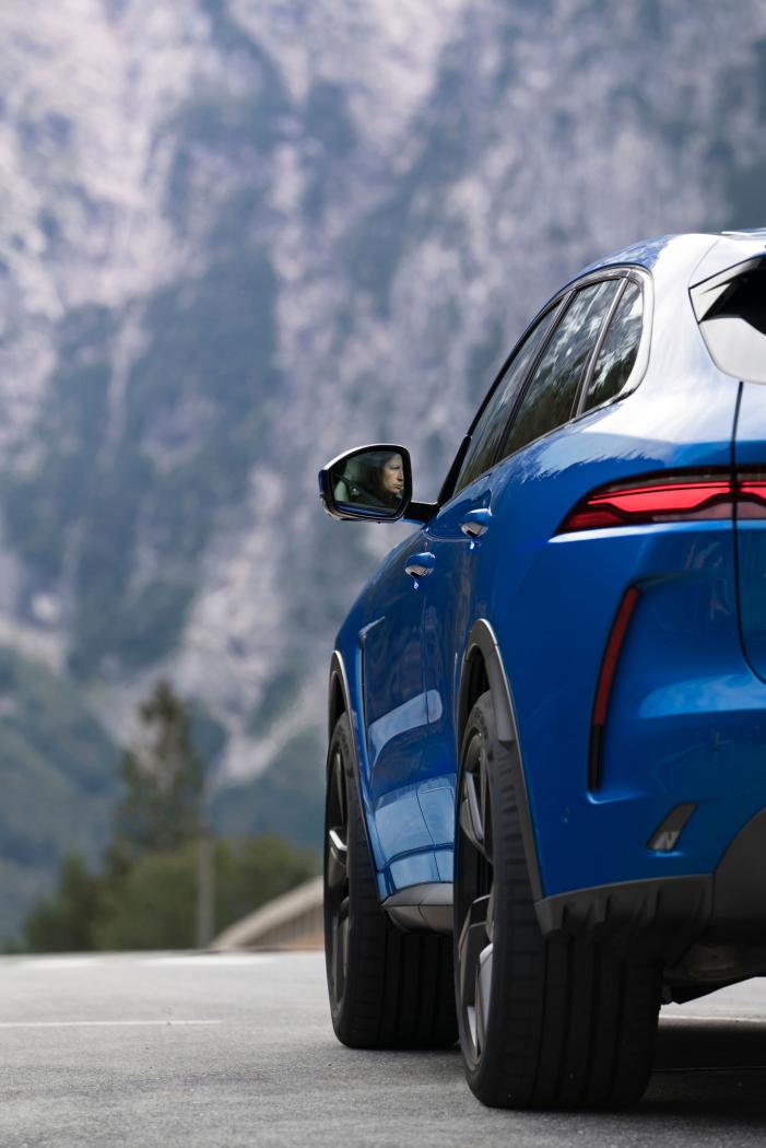 Jaguar-F-Pace-SVR-6.jpg
