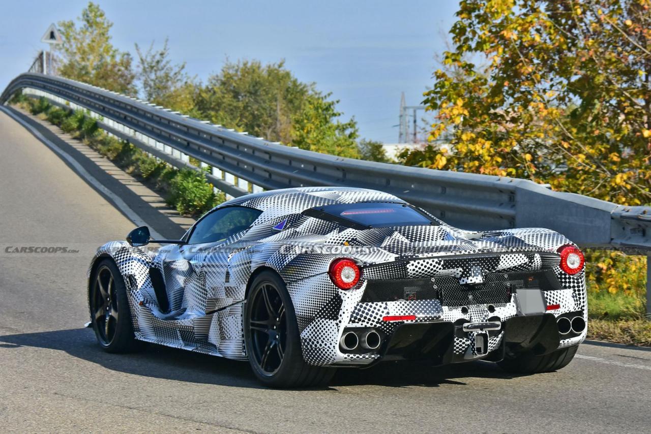 LaFerrari-test-prototype-spy-shots-5.jpg