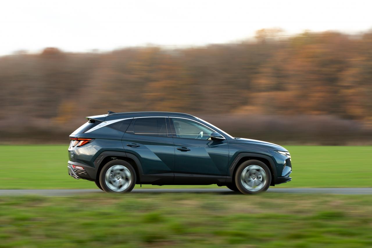 S0-essai-video-hyundai-tucson-2021-655669.thumb.jpg.06a17a2ee5c019e5b0b5df7defdd1000.jpg