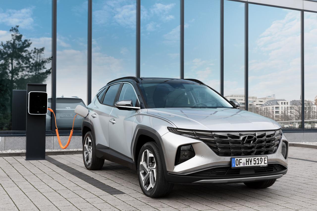 hyundai-all-new-tucson-plug-in-hybrid-01.jpg