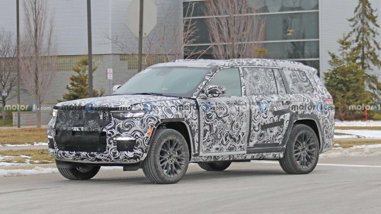 1022784024_2022-jeep-grand-cherokee-in-light-camo(1).thumb.jpg.3faa856306fada15c82f8af431158846.jpg