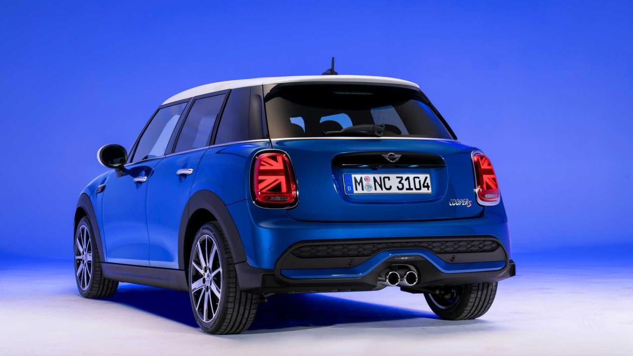 2022-mini-cooper-s-hardtop-blue (1).jpg