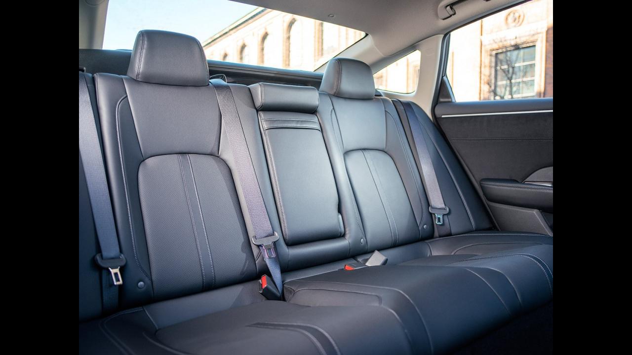 honda-clarity (14).jpg