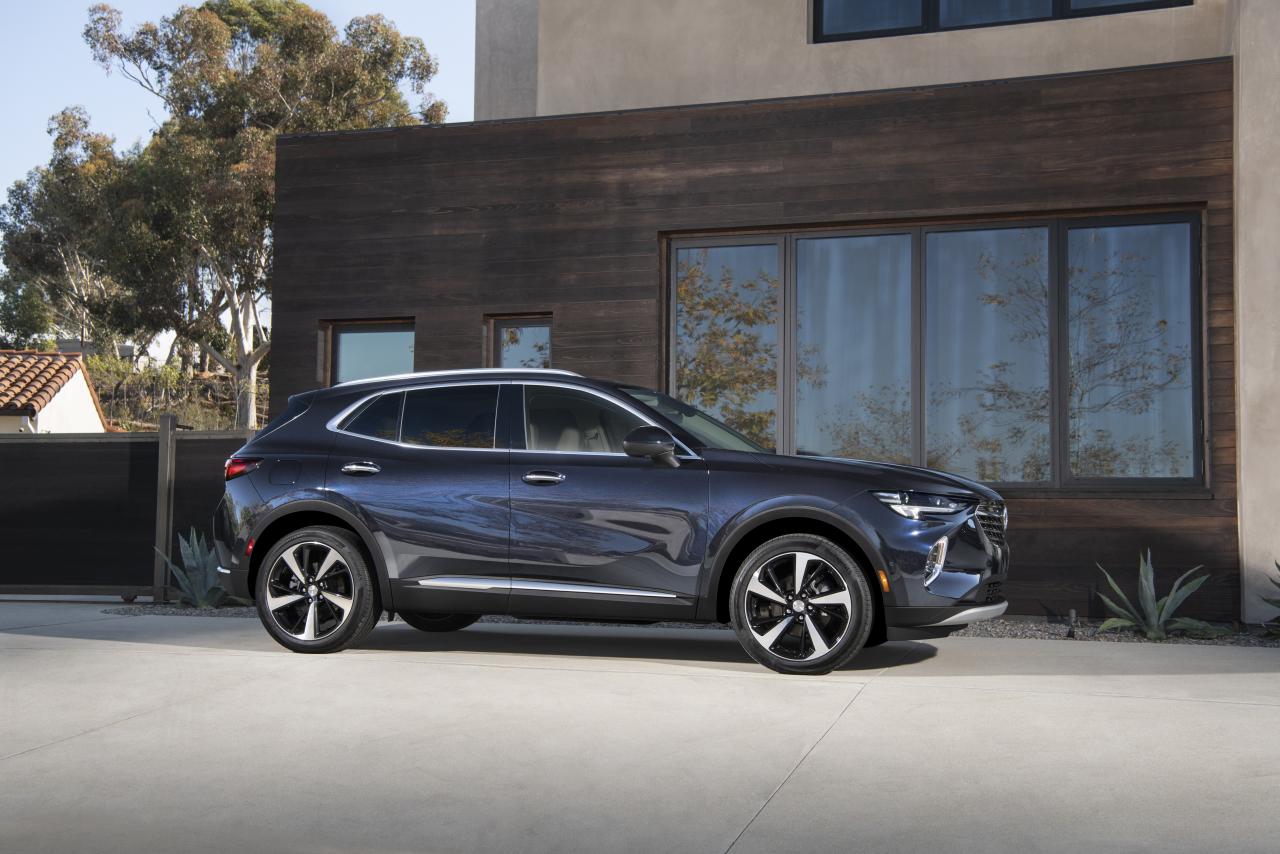 2021-Buick-Envision-010.jpg
