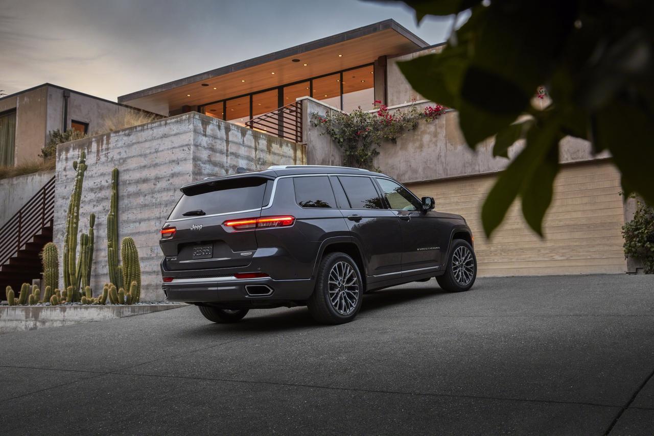 2021-Jeep-Grand-Cherokee-L-15-2.jpg