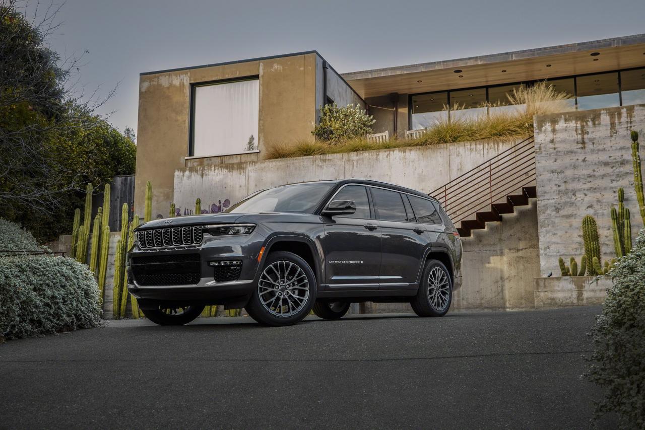 2021-Jeep-Grand-Cherokee-L-4-2.jpg