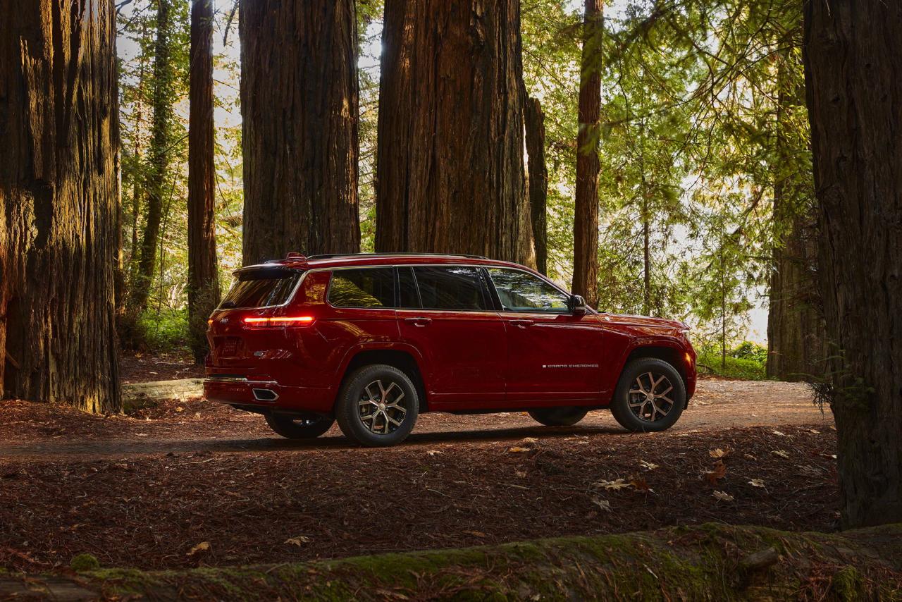 2021-Jeep-Grand-Cherokee-L-54-2.jpg