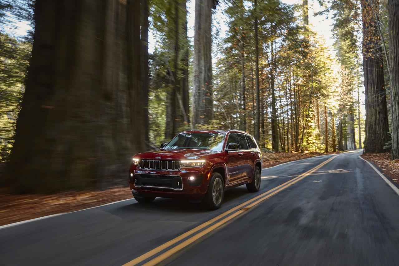 2021-Jeep-Grand-Cherokee-L-60-1.jpg