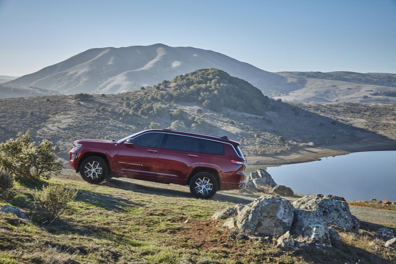 2021-Jeep-Grand-Cherokee-L-64-1.jpg