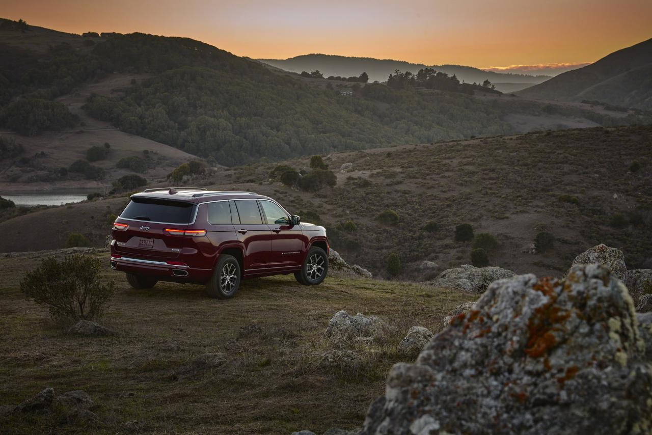 2021-Jeep-Grand-Cherokee-L-75-1.jpg