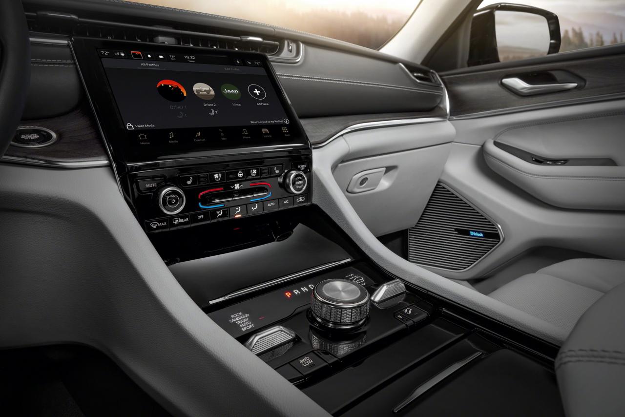 2021-Jeep-Grand-Cherokee-L-77-1.jpg