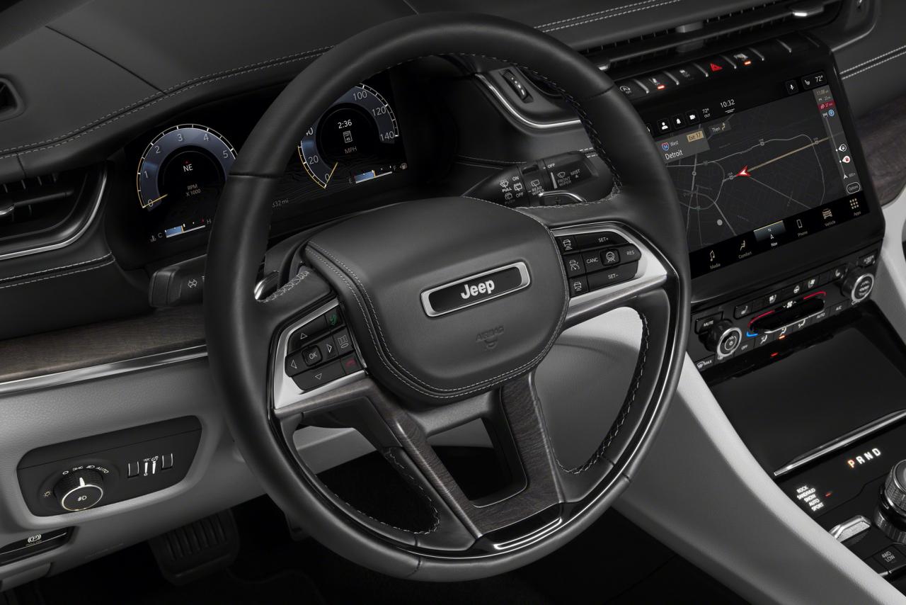 2021-Jeep-Grand-Cherokee-L-78-1.jpg
