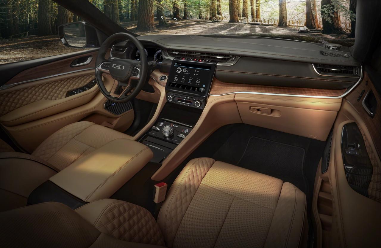 2021-Jeep-Grand-Cherokee-L-85-1.jpg