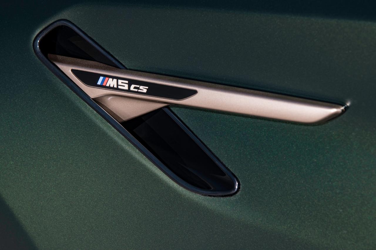 2022-BMW-M5-CS-70.jpg