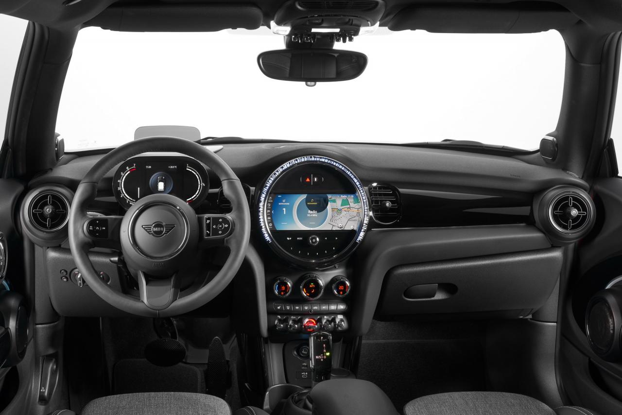 2022-MINI-Hatch-Cabrio-113.jpg