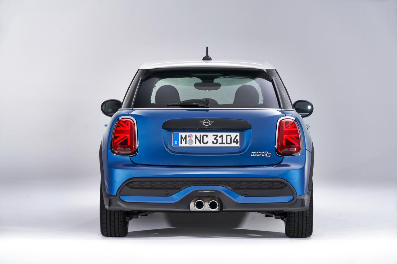 2022-MINI-Hatch-Cabrio-117.jpg