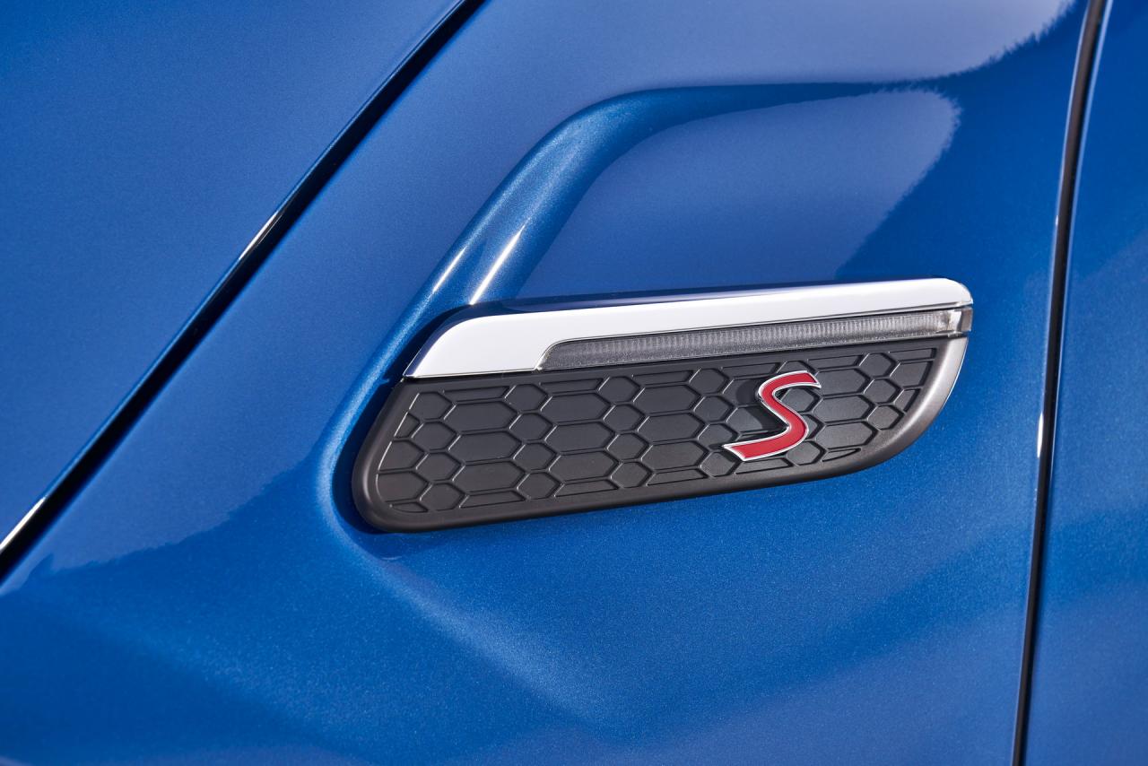 2022-MINI-Hatch-Cabrio-124.jpg