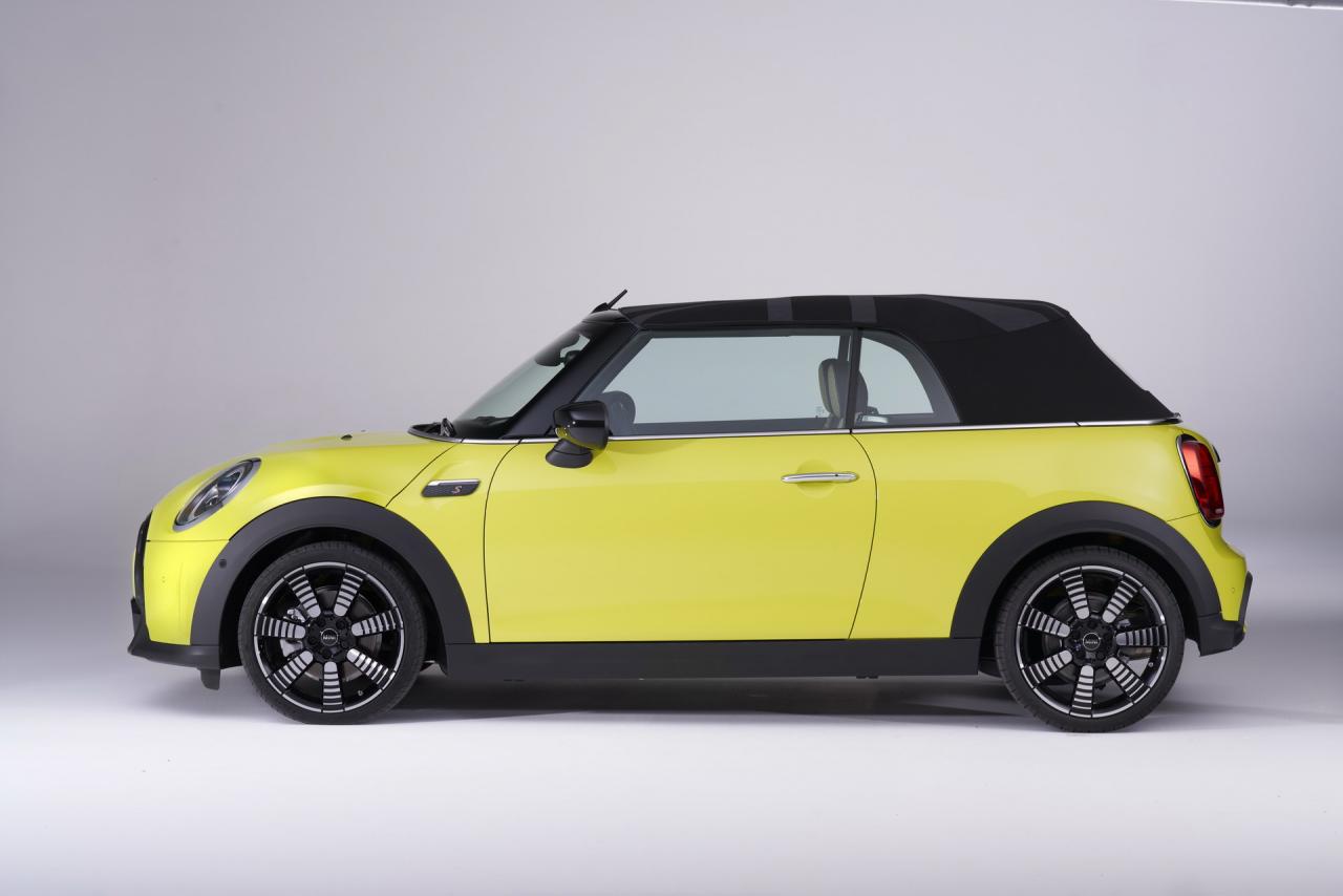 2022-MINI-Hatch-Cabrio-181.jpg