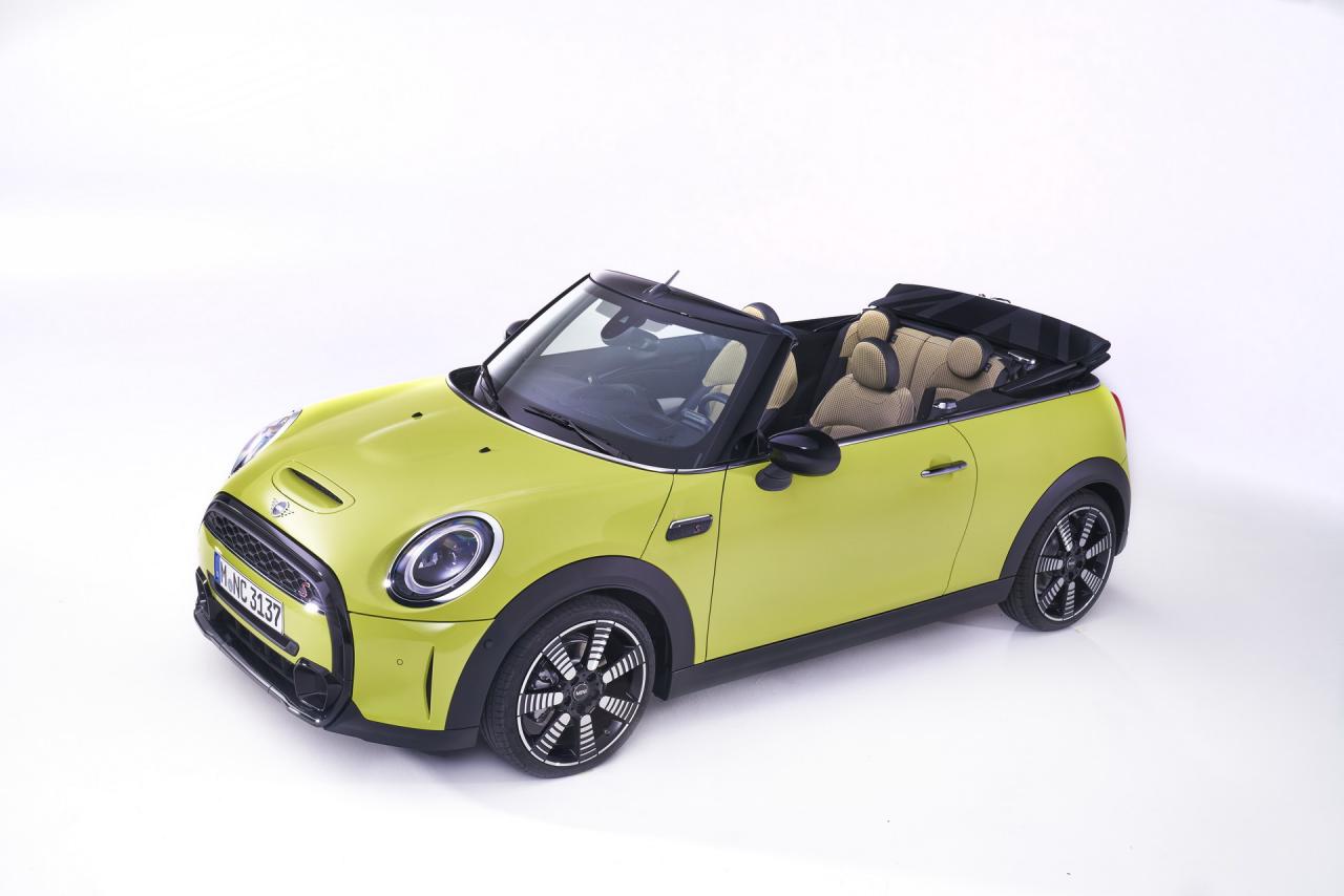 2022-MINI-Hatch-Cabrio-185.jpg