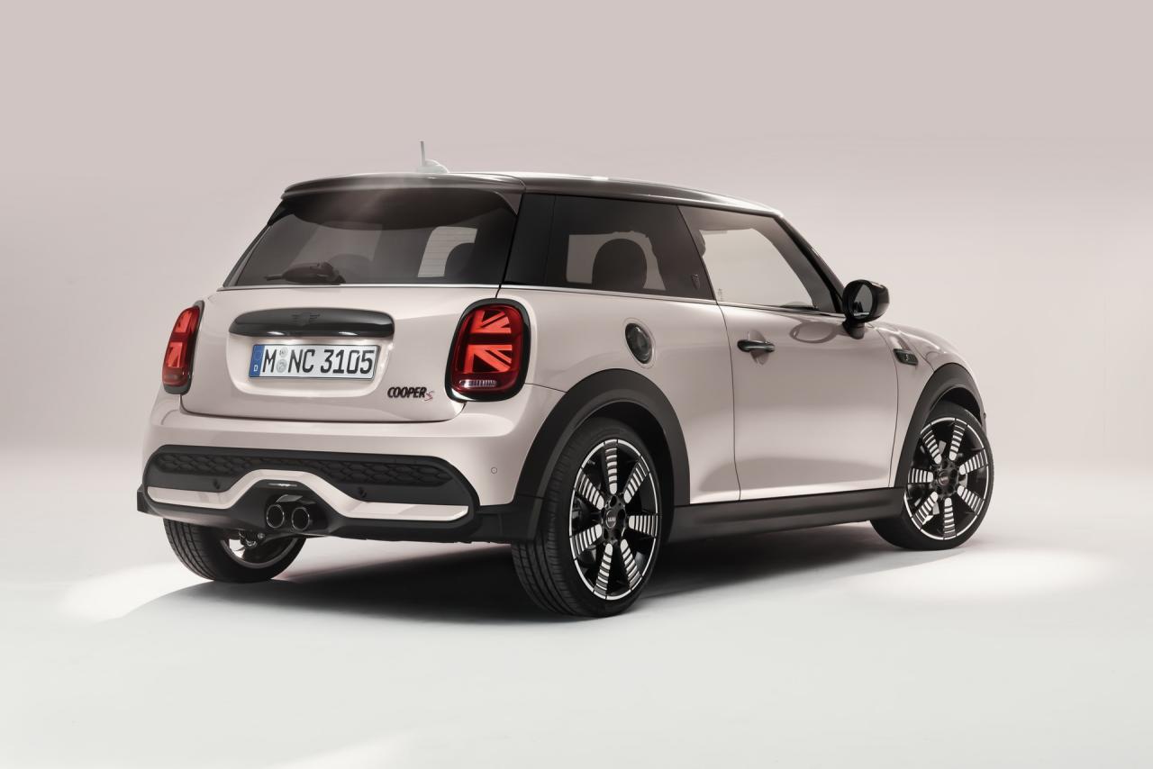 2022-MINI-Hatch-Cabrio-56.jpg