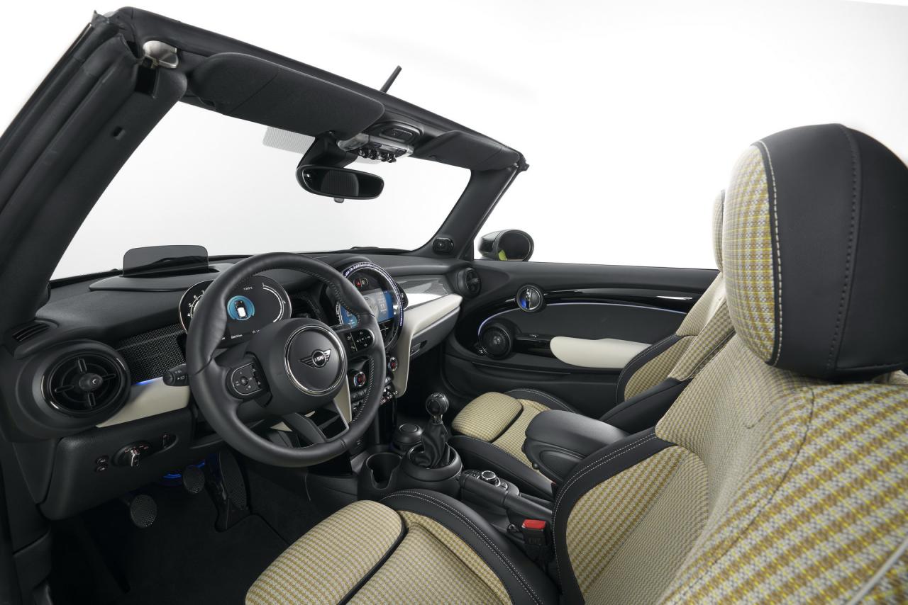 2022-MINI-Hatch-Cabrio-6.jpg
