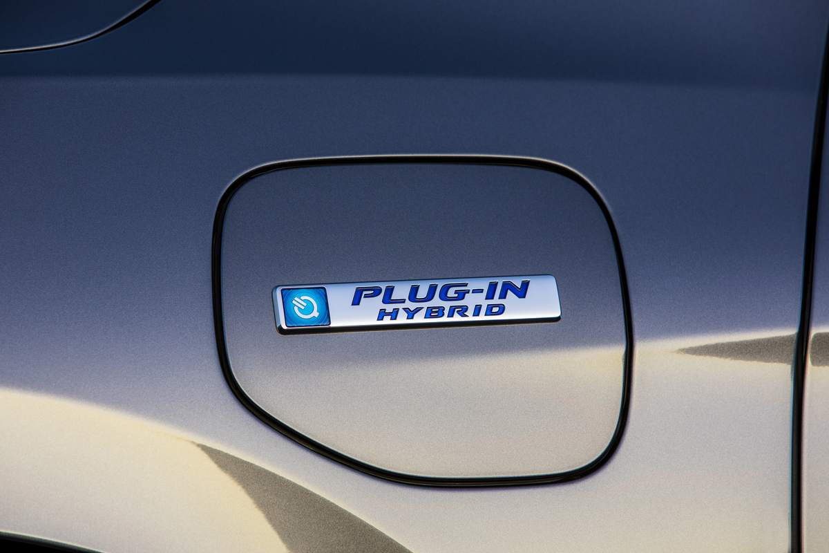 42___2018_Honda_Clarity_Plug_In_Hybrid.jpg