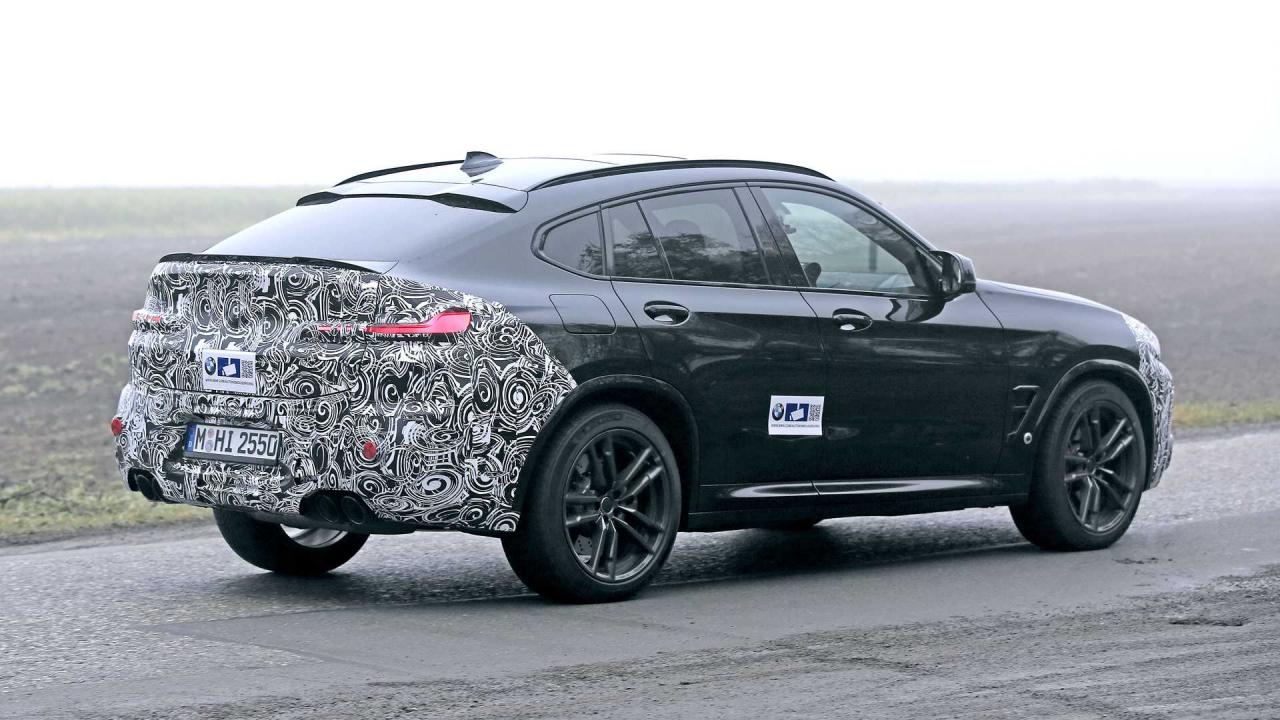 face-lifted-bmw-x4-spied-during-testing (7).jpg