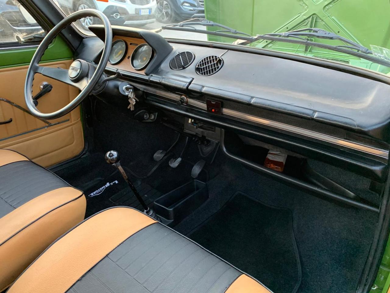 Fiat_127-special_1974_interni.thumb.jpg.8b183633f6f0ff15556730dafaaf3d03.jpg
