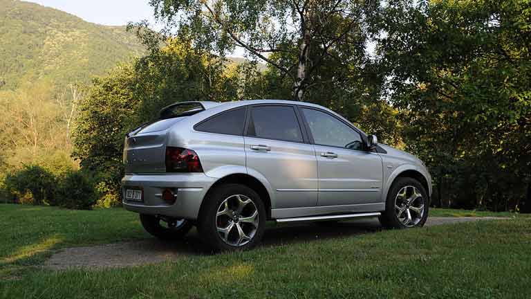 ssangyong-actyon-m-02.jpg.d2dacdcaf573ceff82746b89050aa80c.jpg