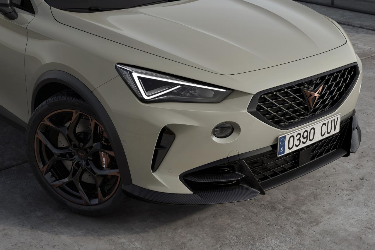 2021-cupra-formentor-vz5-12.jpg