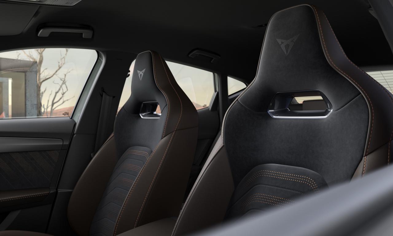 2021-cupra-formentor-vz5-23.jpg