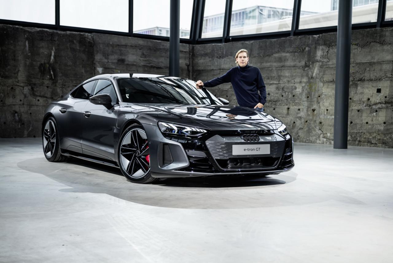 2022-Audi-e-tron-GT-35.jpg