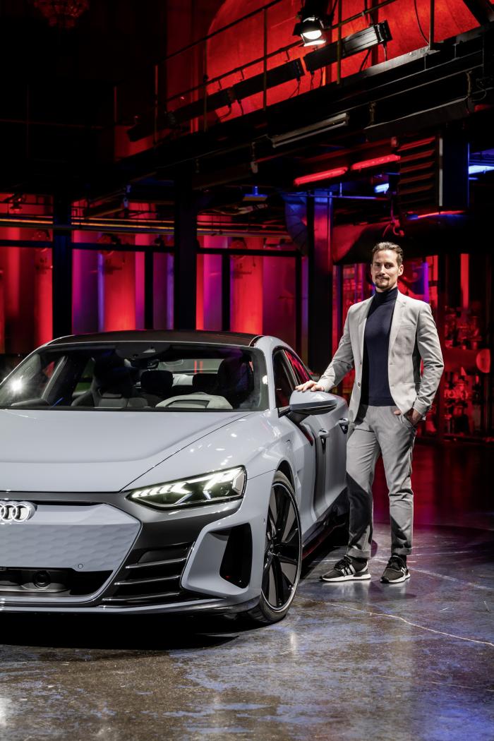 2022-Audi-e-tron-GT-54.jpg