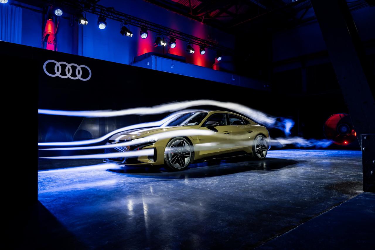 2022-Audi-e-tron-GT-81.jpg