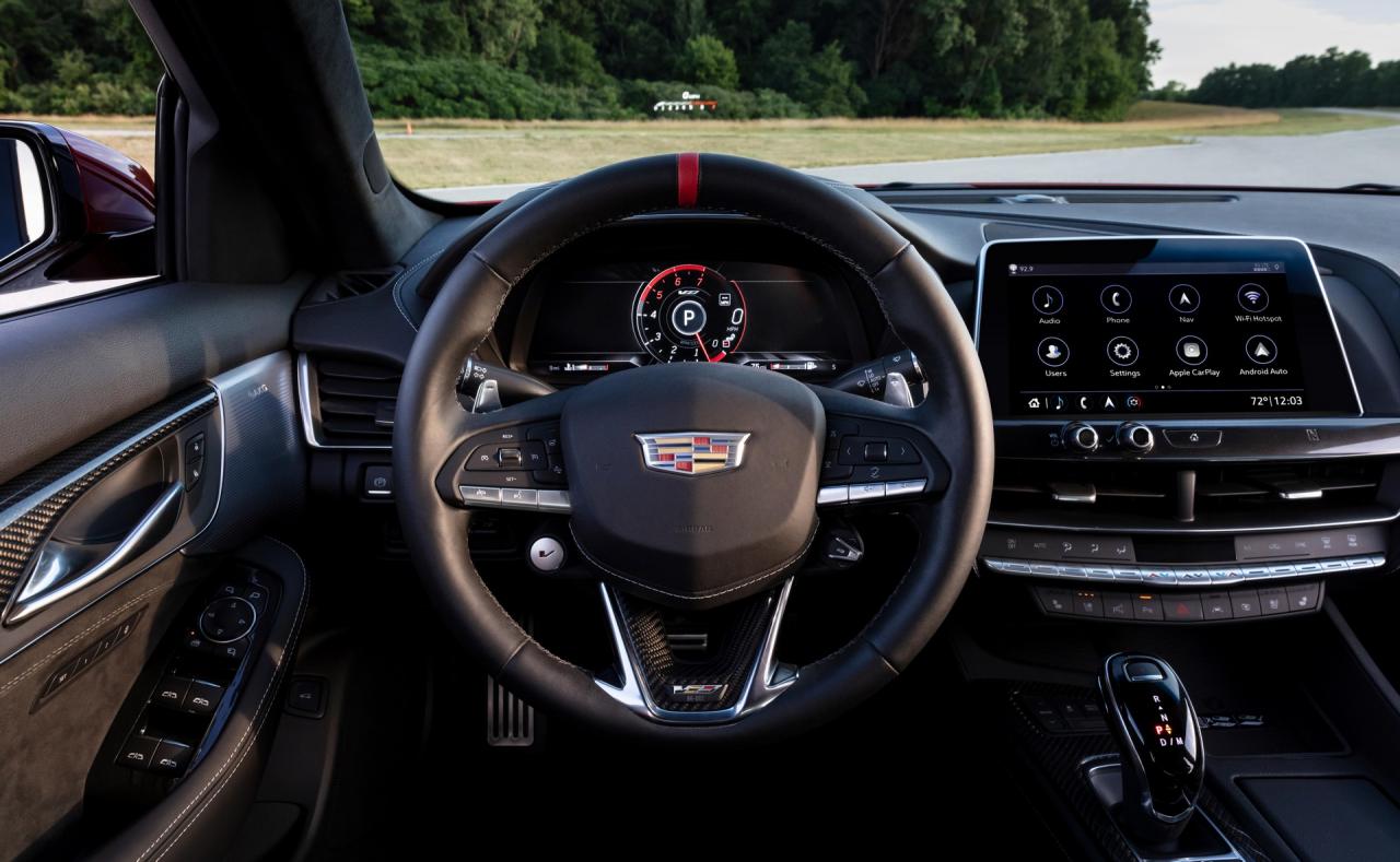 2022-Cadillac-CT5-V-Blackwing-2.jpg
