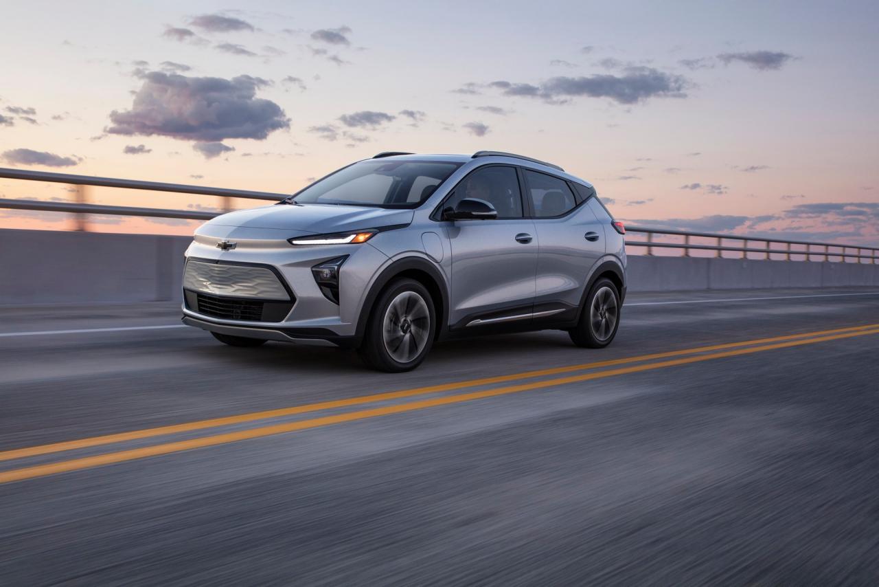 2022-Chevrolet-Bolt-EUV-10.jpg