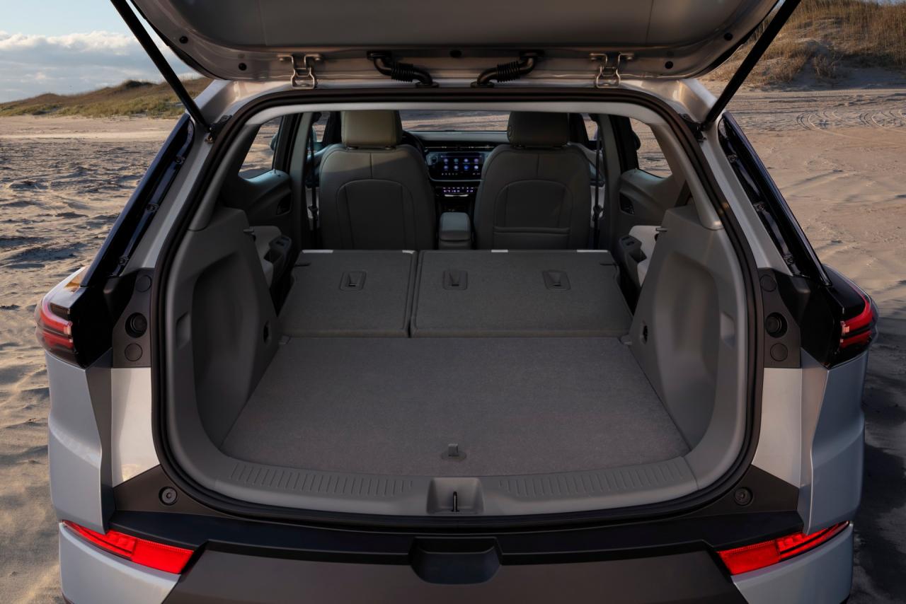 2022-Chevrolet-Bolt-EUV-18.jpg