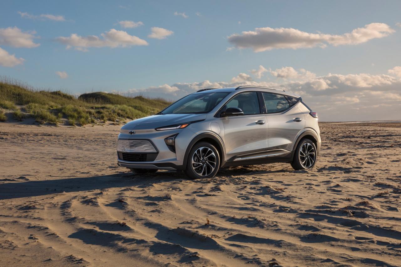2022-Chevrolet-Bolt-EUV-7.jpg
