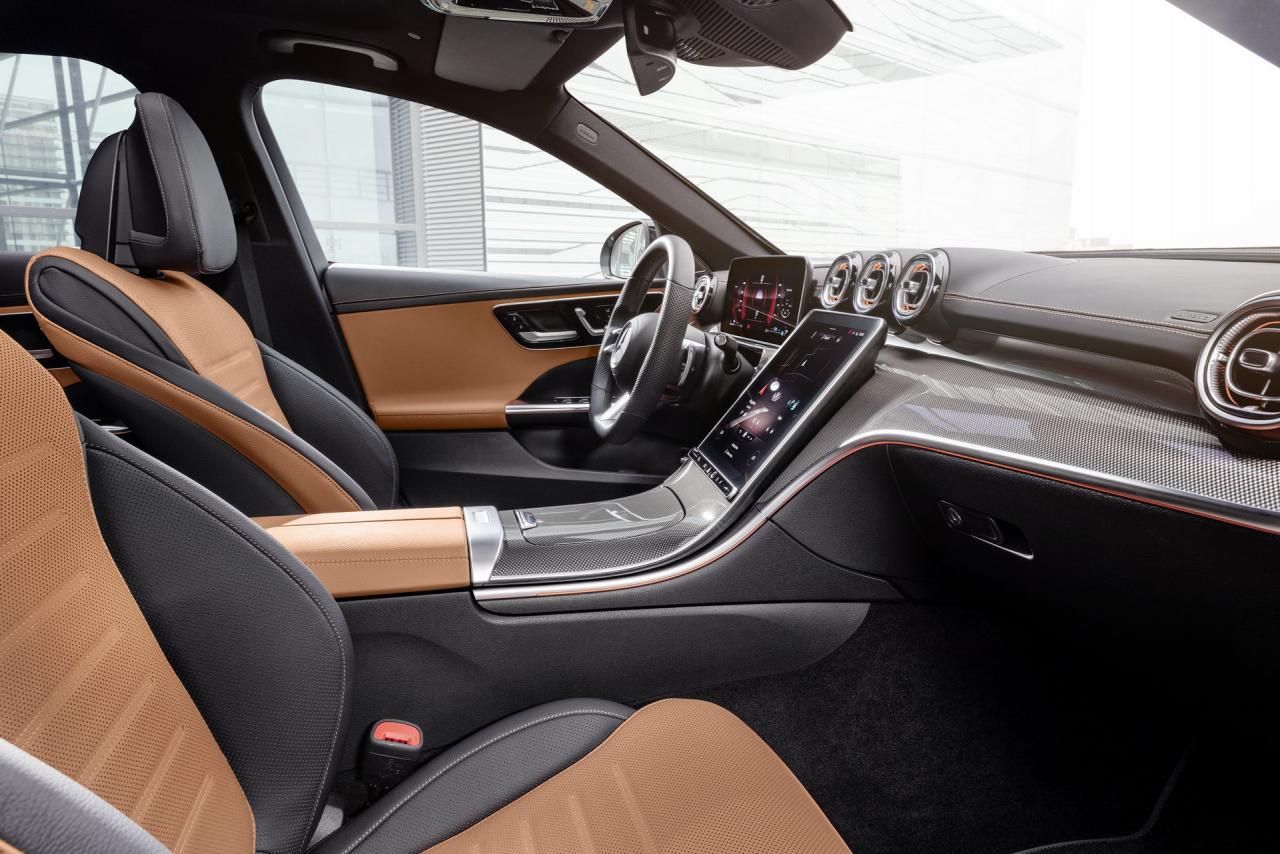 2022-Mercedes-Benz-C-Class-30-1.jpg