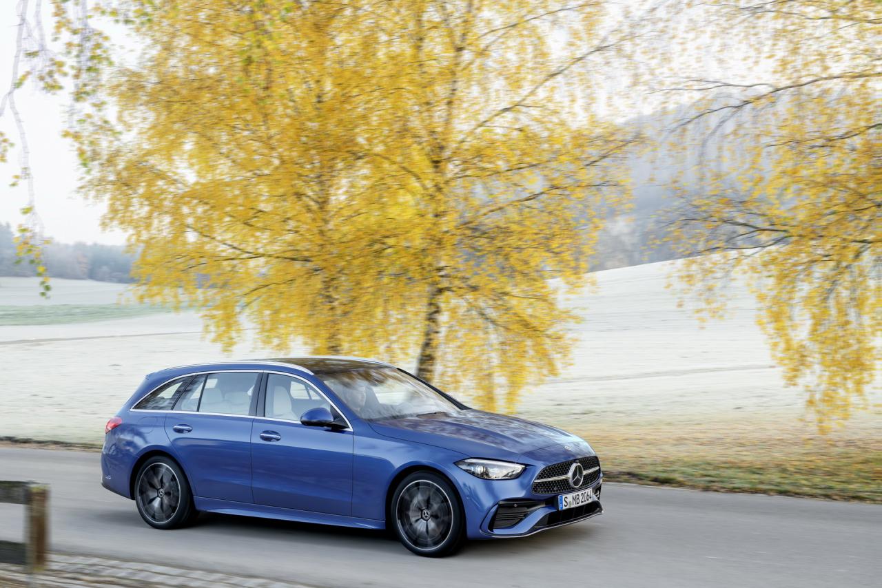 2022-Mercedes-Benz-C-Class-46-1.jpg
