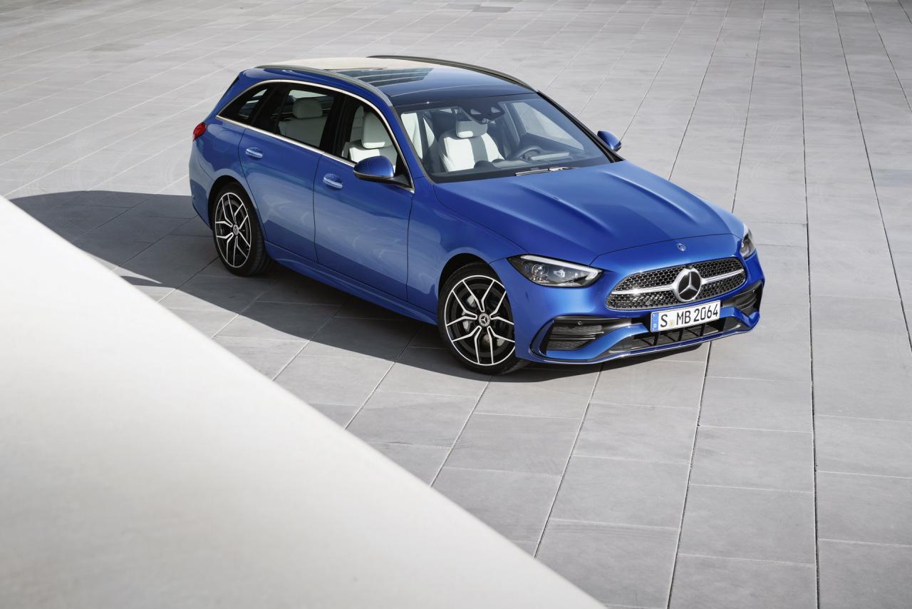 2022-Mercedes-Benz-C-Class-71-1.jpg