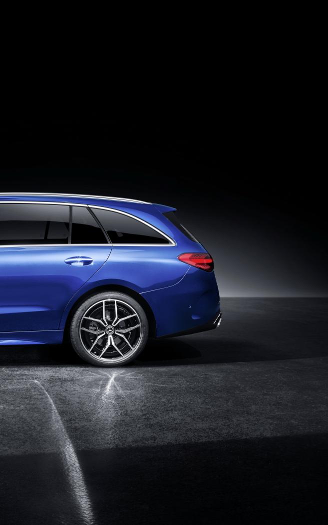 2022-Mercedes-Benz-C-Class-93.jpg