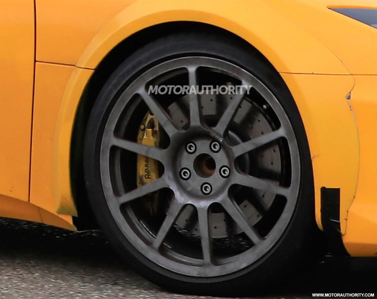 2022-lotus-esprit-spiritual-successor-test-mule-spy-shots--photo-credit-s-baldauf-sb-medien_100762662_h.jpg