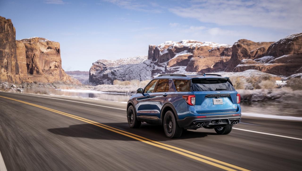 4b4f64bc-2020-ford-explorer-st-unveiled-7.jpg