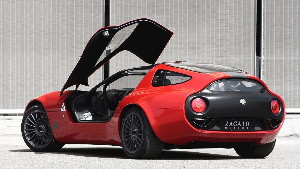 Alfa-Romeo_TZ3-Corsa_2010.jpg.86d2326a24a624a29d3e77cf57eb1953.jpg