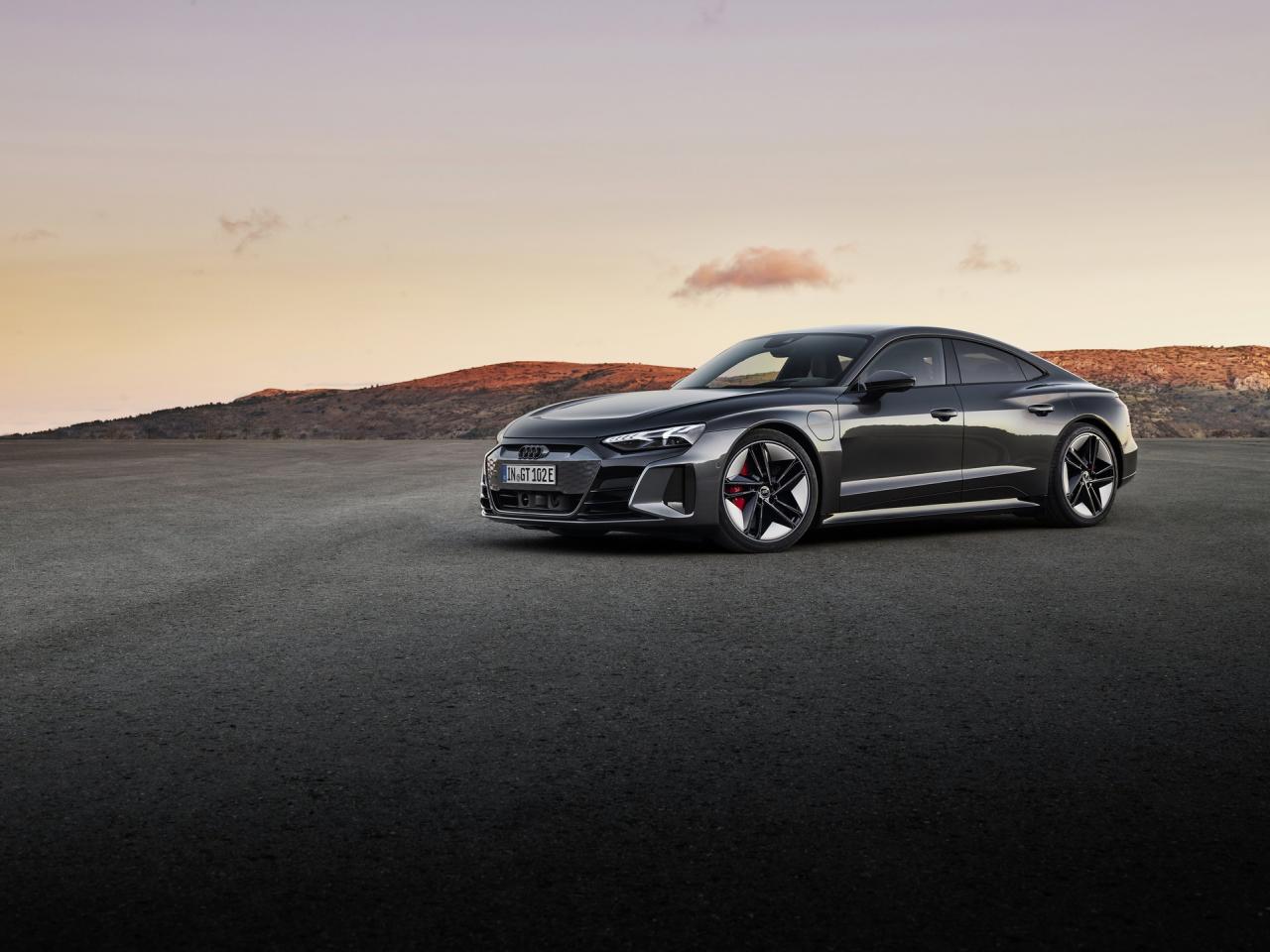 Audi-e-tron-GT-RS-1.jpg