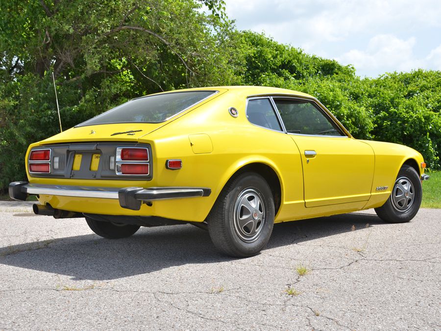 Datsun-260z-1974.jpg.d8ddde0600b63dd5d0f3e56dbdf28712.jpg