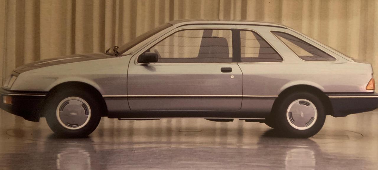 Ford_Sierra_3p_proto.thumb.jpg.ca98fe6da2f9beee607bd6cd9e42bd29.jpg