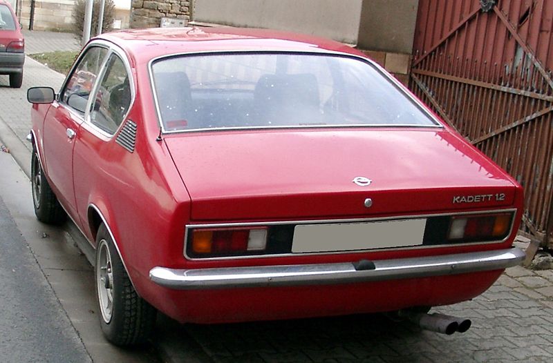 Opel_Kadett_C_Coupe_rear.jpg.612e076681fcdb6fbc849fa41a45221d.jpg