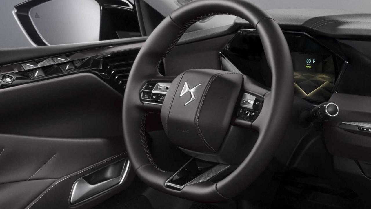 ds-4-2021-volante.jpg